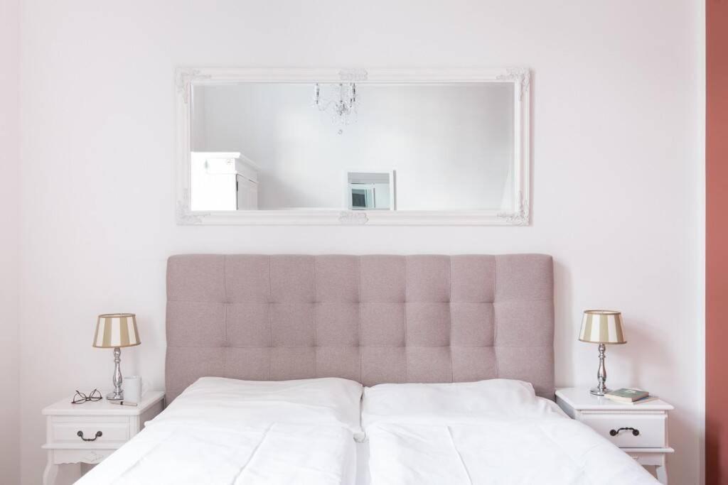 Sc 05 By Rockchair Apartments L Superhost Status L 2 Bedrooms Boxspringbeds Balcony Elevator - Cozy Family & Business Flair Welcomes You! Берлин Экстерьер фото