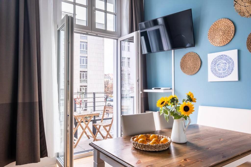 Sc 05 By Rockchair Apartments L Superhost Status L 2 Bedrooms Boxspringbeds Balcony Elevator - Cozy Family & Business Flair Welcomes You! Берлин Экстерьер фото